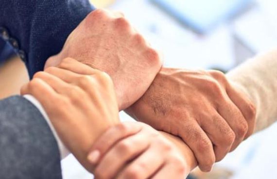 The "Institut Mines-Télécom" has adopted its "Raison d’Être" (Corporate Mission Statement) : "Together to imagine and build a sustainable future and train its players".